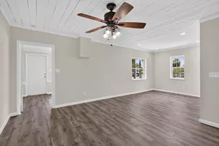 426 N 19th St, Fort Pierce, FL 34950 - Photo 6