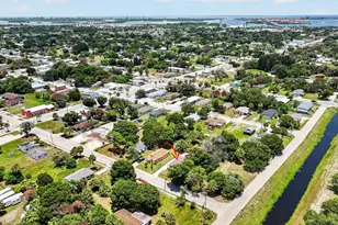 426 N 19th St, Fort Pierce, FL 34950 - Photo 42