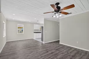 426 N 19th St, Fort Pierce, FL 34950 - Photo 8