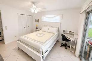 567 Burgundy L, Delray Beach, FL 33484 - Photo 12