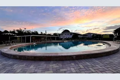 229 Dorchester J, West Palm Beach, FL 33417 - Photo 2