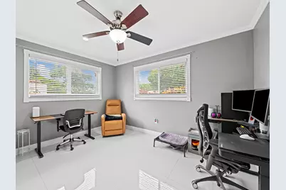 10497 NW 4th Street, Fort Lauderdale, FL 33071 - Photo 16