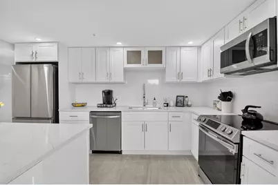 7835 Lakeside Boulevard #944, Boca Raton, FL 33434 - Photo 12
