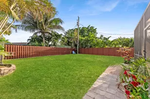 636 NE 16th Ct, Fort Lauderdale, FL 33305 - Photo 20
