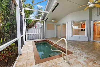 9914 Harbour Lake Circle, Boynton Beach, FL 33437 - Photo 22