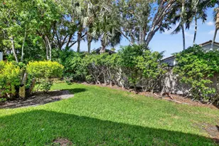 9914 Harbour Lake Cir, Boynton Beach, FL 33437 - Photo 36