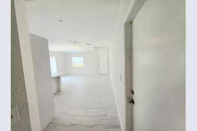569 E Ridge Circle N, Boynton Beach, FL 33435 - Photo 18