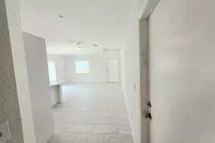 569 E Ridge Cir N, Boynton Beach, FL 33435 - Photo 18
