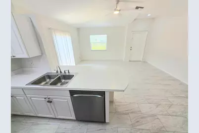 569 E Ridge Circle N, Boynton Beach, FL 33435 - Photo 16