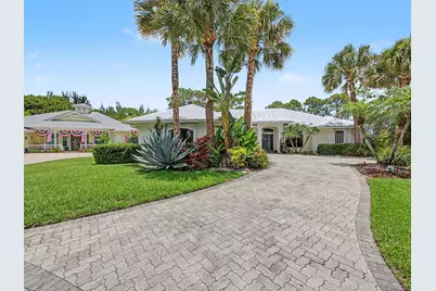 8780 SW Fishermans Wharf Drive, Stuart, FL 34997 - Photo 2