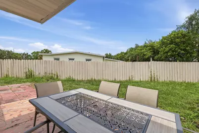 225 SE Airoso Boulevard, Port Saint Lucie, FL 34983 - Photo 18