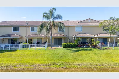 9107 Chambers Street #9107, Tamarac, FL 33321 - Photo 12
