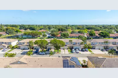 9107 Chambers Street #9107, Tamarac, FL 33321 - Photo 26