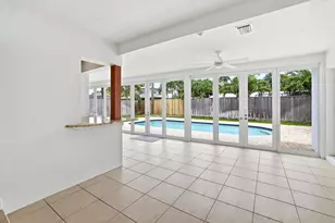 701 SW 27th Pl, Boynton Beach, FL 33435 - Photo 20