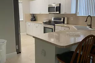 16307 NW 91st Ave, Miami Lakes, FL 33018 - Photo 4
