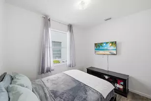 732 Belle Grove Ln, West Palm Beach, FL 33411 - Photo 26