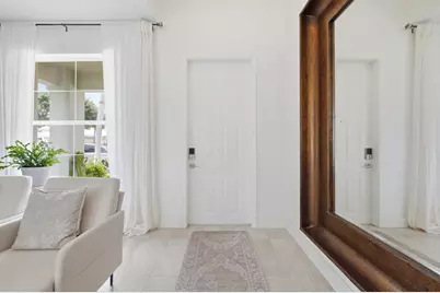 732 Belle Grove Lane, West Palm Beach, FL 33411 - Photo 4