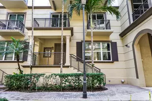 2609 NE 14th Ave, Wilton Manors, FL 33334 - Photo 1