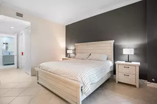 2609 NE 14th Ave, Wilton Manors, FL 33334 - Photo 18