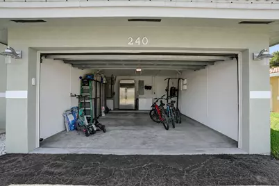 240 SE 3rd Court, Pompano Beach, FL 33060 - Photo 28