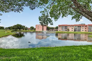 9141 Sunrise Lakes Blvd, Sunrise, FL 33322 - Photo 18