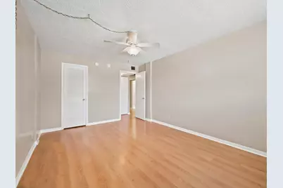 500 Executive Center Drive #2m, West Palm Beach, FL 33401 - Photo 10