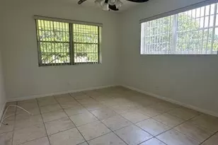 72 Norwich C, West Palm Beach, FL 33417 - Photo 12