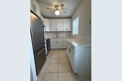 72 Norwich C, West Palm Beach, FL 33417 - Photo 6