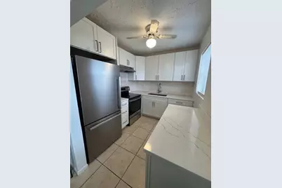 72 Norwich C, West Palm Beach, FL 33417 - Photo 1