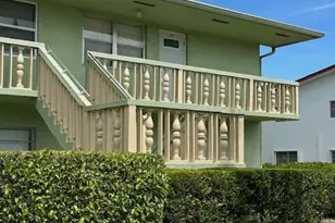 72 Norwich C, West Palm Beach, FL 33417 - Photo 2