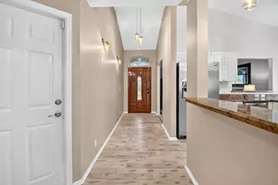 8021 Via Hacienda, Riviera Beach, FL 33418 - Photo 8
