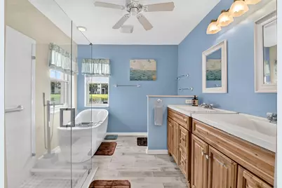8021 Via Hacienda, Riviera Beach, FL 33418 - Photo 24