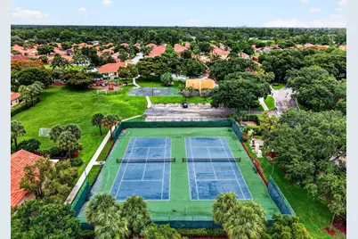 8021 Via Hacienda, Riviera Beach, FL 33418 - Photo 56