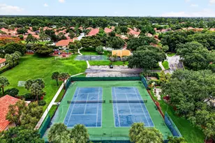 8021 Via Hacienda, Riviera Beach, FL 33418 - Photo 56