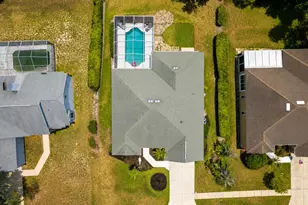 3406 Silverstone Ct, Plant City, FL 33566 - Photo 12