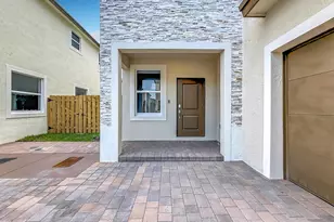 18849 SW 315th St, Homestead, FL 33030 - Photo 4