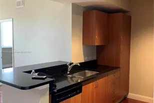 18800 NE 29th Ave, Aventura, FL 33180 - Photo 4