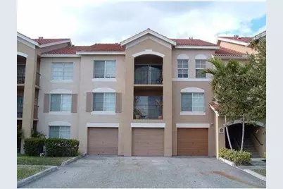 4200 San Marino Boulevard #306, West Palm Beach, FL 33409 - Photo 1