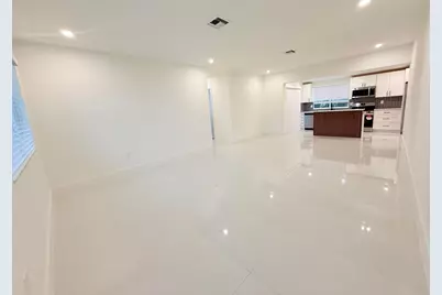 345 Pinehurst Road, Palm Springs, FL 33461 - Photo 6
