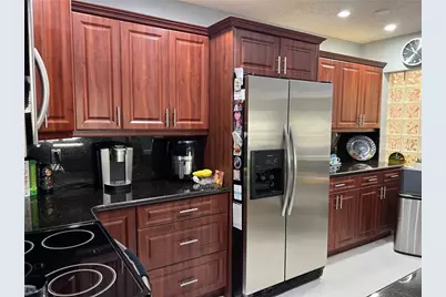 10791 NW 14th Street #303, Plantation, FL 33322 - Photo 2