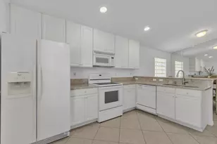 8046 Florenza Dr, Boynton Beach, FL 33472 - Photo 12