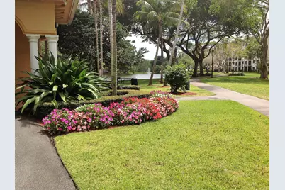 1915 Lavers Circle, Delray Beach, FL 33444 - Photo 18