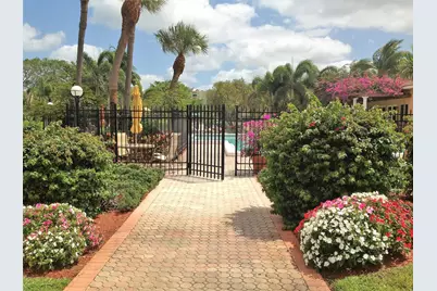 1915 Lavers Circle, Delray Beach, FL 33444 - Photo 16