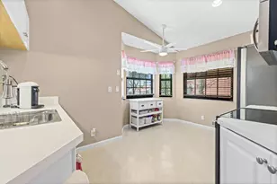 7681 Lexington Club Blvd, Delray Beach, FL 33446 - Photo 10