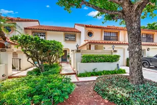 7834 La Mirada Dr, Boca Raton, FL 33433 - Photo 4