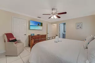 427 Las Palmas St, Royal Palm Beach, FL 33411 - Photo 22