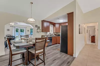 427 Las Palmas Street, Royal Palm Beach, FL 33411 - Photo 8