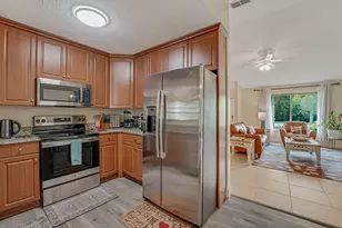 427 Las Palmas St, Royal Palm Beach, FL 33411 - Photo 48
