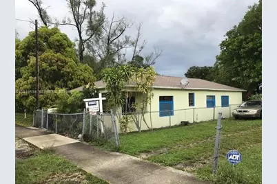 422 NW 7th Terrace, Fort Lauderdale, FL 33311 - Photo 4