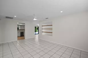 700 NW North River Dr, Stuart, FL 34994 - Photo 16